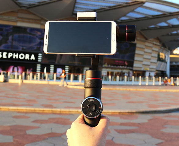 AFI V5 3-Axis Handheld Gimbal Smartphone